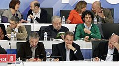 Rubalcaba dobla el número de avales de Carme Chacón: 58 frente a 27