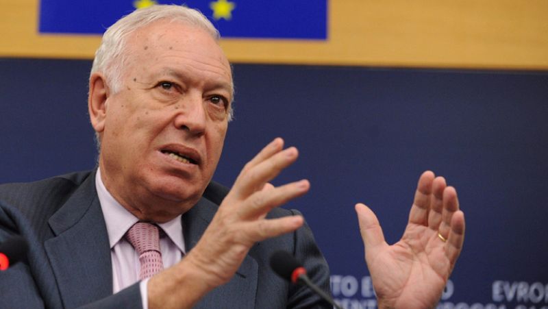 Margallo, en su estreno como ministro de Exteriores en la UE: "¡Gibraltar español!"