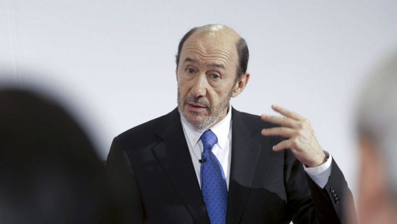 Rubalcaba descarta ya una tercera candidatura y cree tener una mayoría de delegados