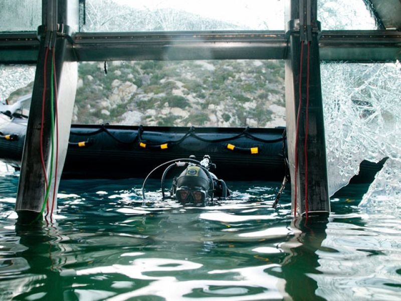 Las autoridades hallan dos nuevos cuerpos y dan luz verde a la extracción del fuel del Concodia