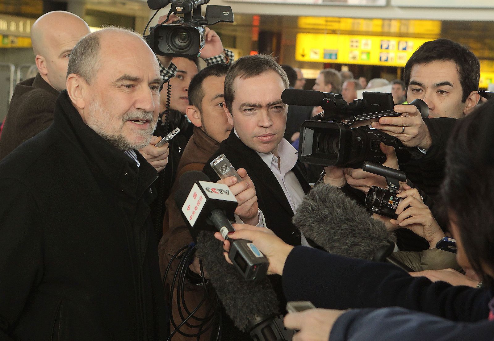 El jefe de los inspectores de la OIEA en Irán, Herman Nackaerts, a su llegada a Viena