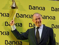Rato asegura que Bankia no está negociando una fusión con CaixaBank
