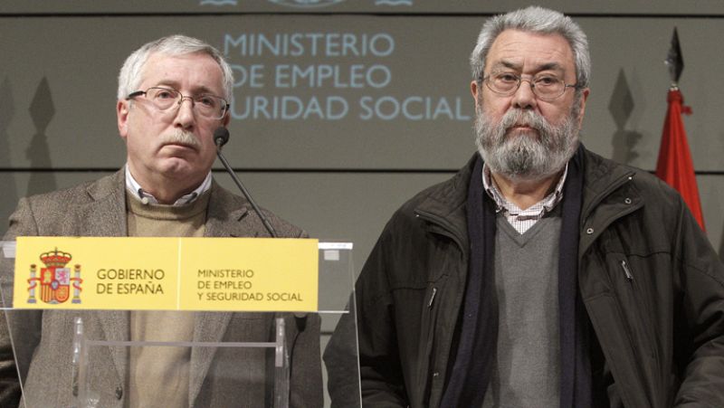 CC.OO. y UGT intentarán que las Cortes corrijan los "horrores" de la reforma laboral