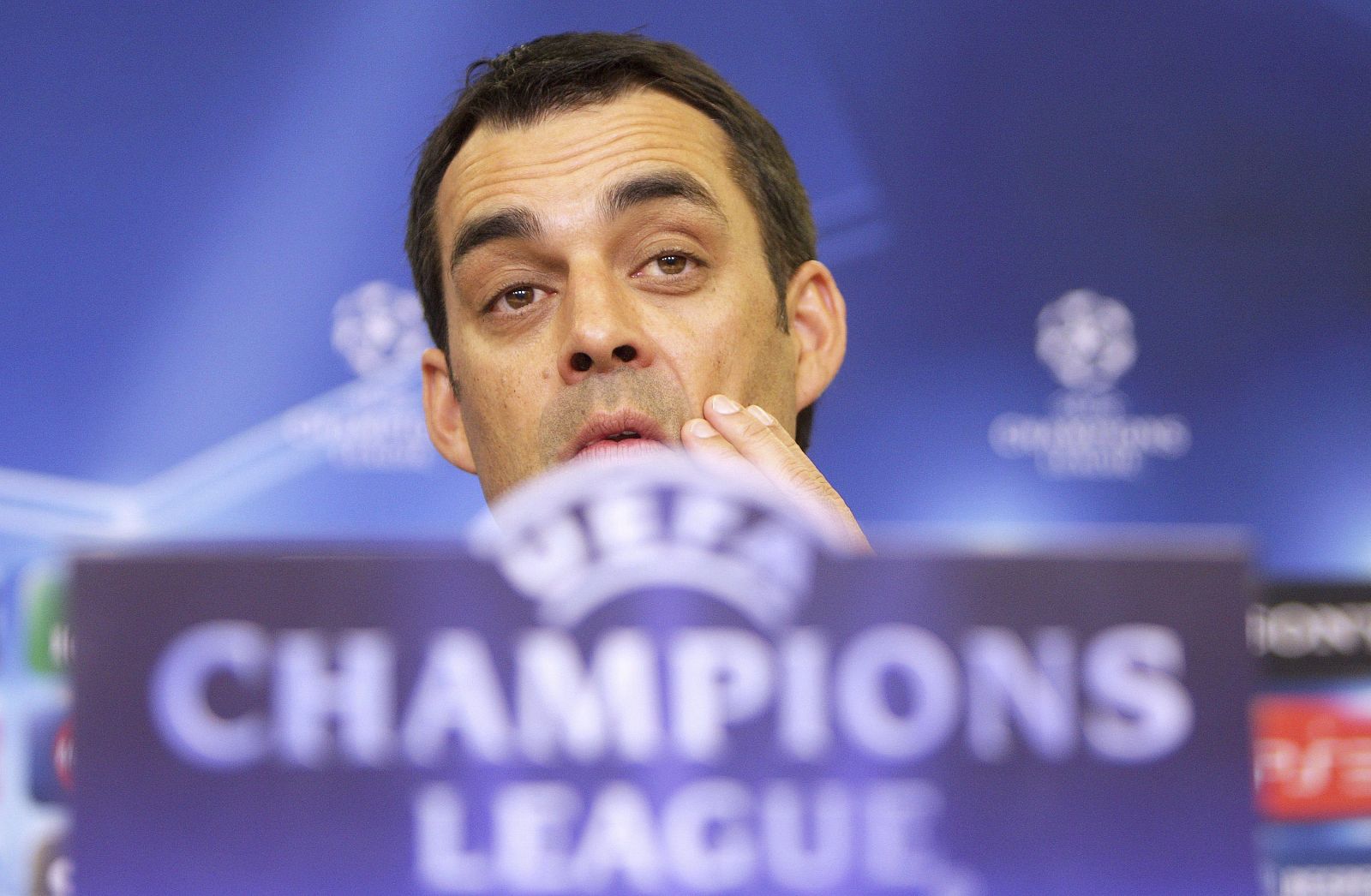 ENTRENAMIENTO LEVERKUSEN