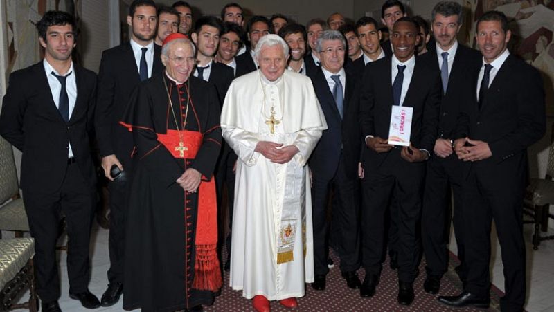 El Papa recibe en audiencia al Atlético de Madrid y le desea suerte frente al Lazio