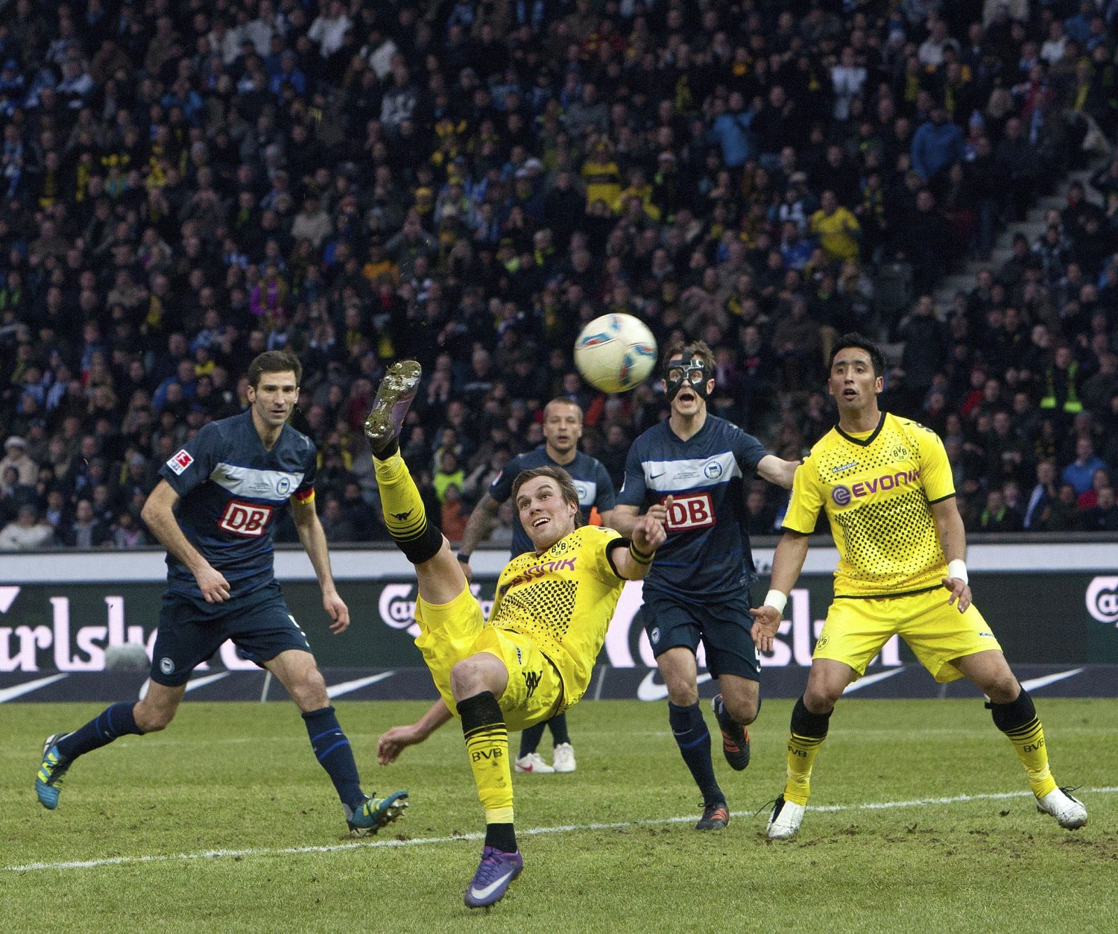 HERTHA BSC BERLIN VS. BORUSSIA DORTMUND