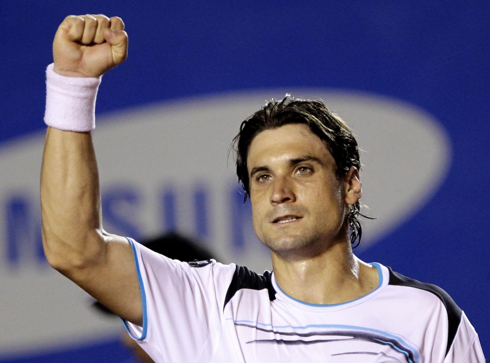 David Ferrer celebra su victoria en Acapulco sobre Lukas Kubot