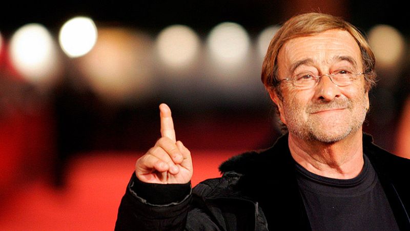 Lucio Dalla, leyenda de la música italiana, fallece a los 68 años debido a un infarto