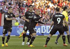 Un gol de Feghouli da los tres puntos al Valencia en Granada (0-1)