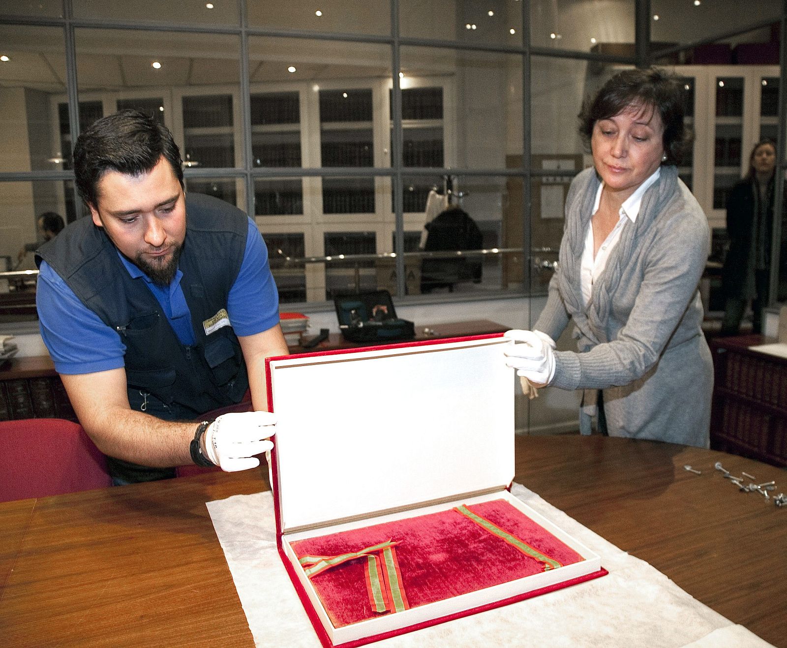 "LA PEPA" SALE DESDE EL CONGRESO HACIA CÁDIZ PARA CELEBRAR SU BICENTENARIO