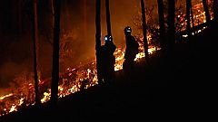 En fase de control los incendios de Lleida y Girona