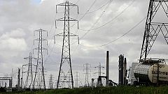 El Supremo anula la congelación de la luz en enero y obliga a Industria a subir el recibo