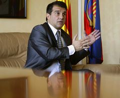 Laporta: "Si por mí fuera, el próximo presidente sería Guardiola y Xavi el próximo entrenador"