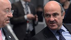 El BCE urge a España a aplicar los presupuestos y De Guindos propone acortar algunos trámites