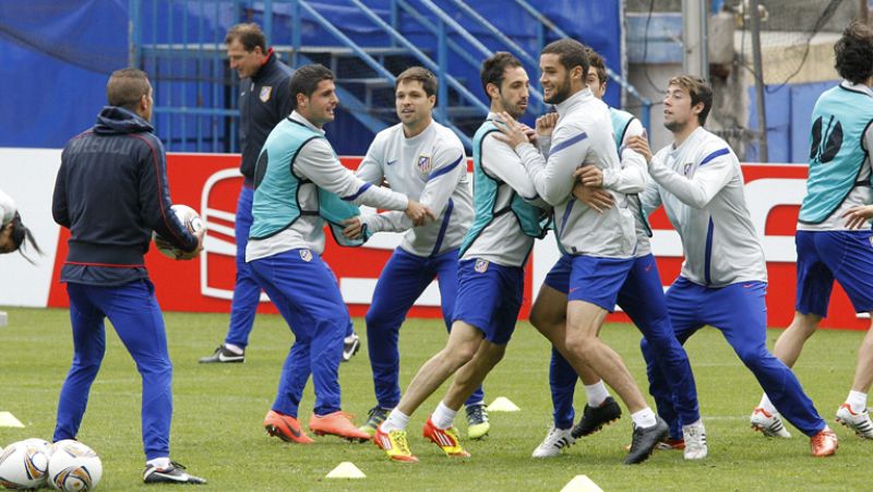 Atlético de Madrid y Valencia reviven un duelo europeo dos años después 