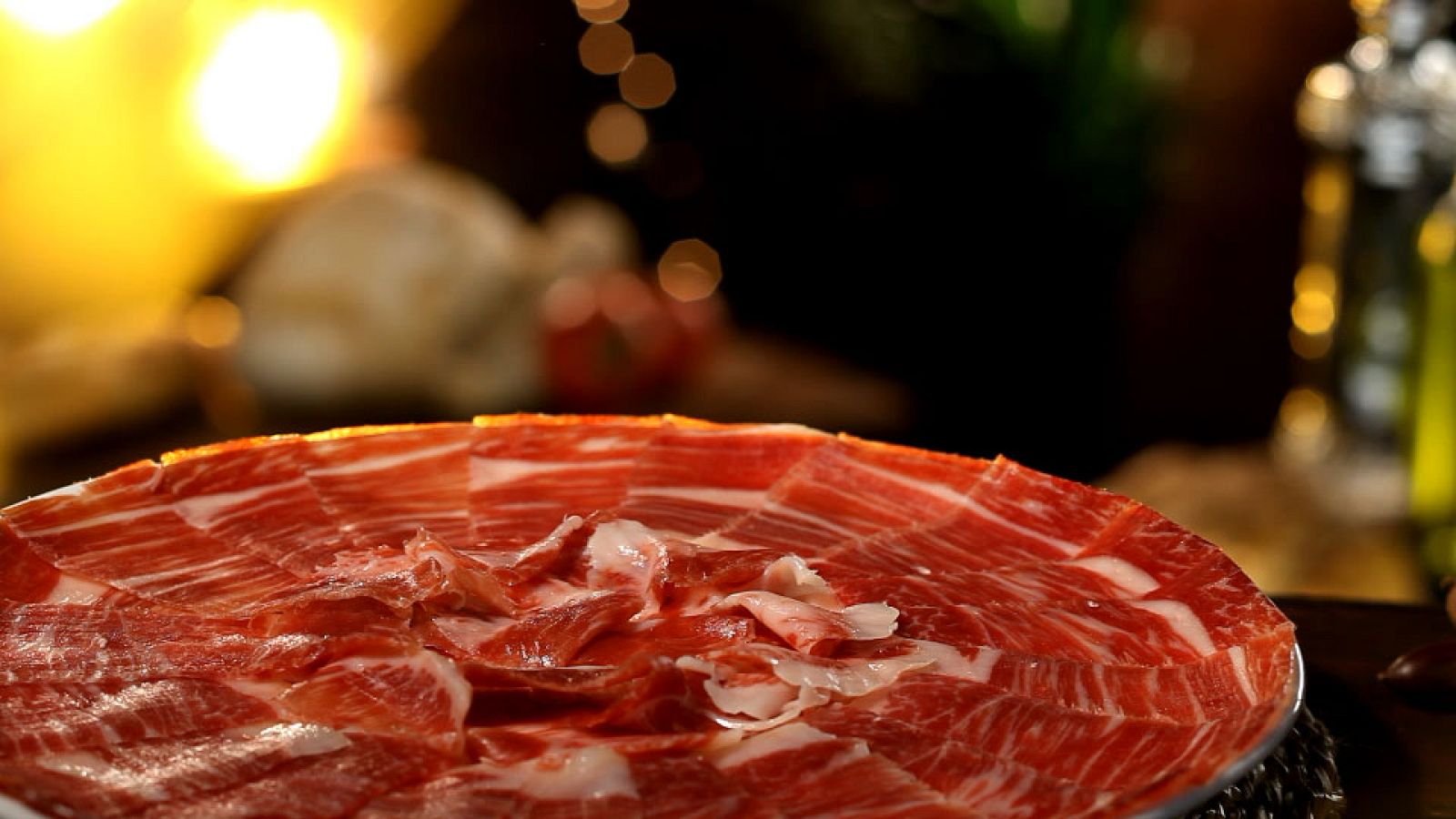 El jamón ibérico es una de las "joyas" de nuestra gastronomía.