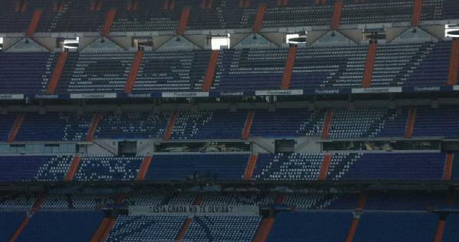 Imagen del mosaico que desplegarán en el Bernabéu recordando a Juanito.
