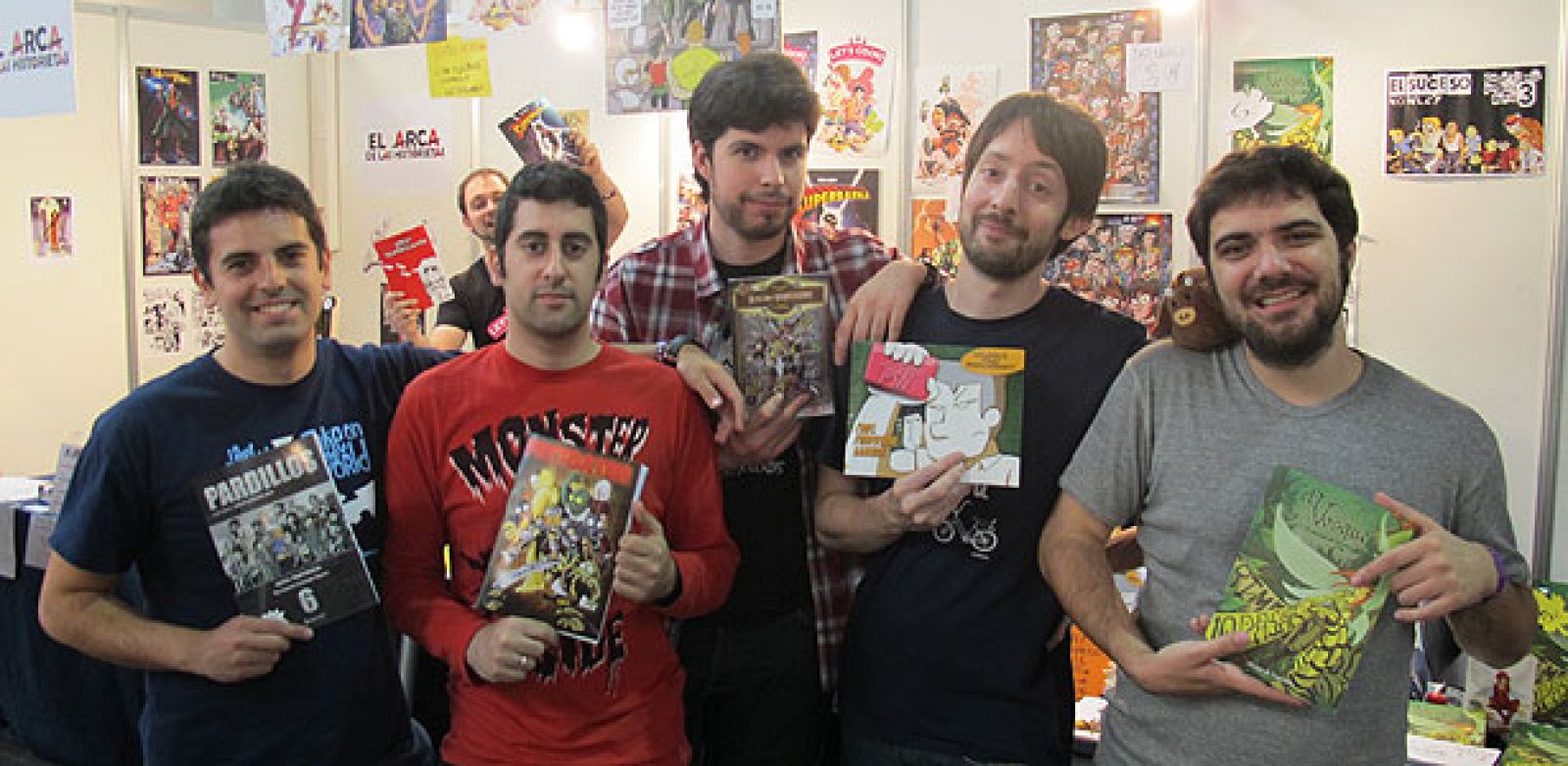 De izquierda a derecha: Carlos Azaustre (Aza) (Pardillos); Miguel Ángel González Díaz (Miguelhan) (Preydator); Sergio Ballester XSER (Juego de tronados); Andrés Palomino (Crónicas PSN) y Sergio Sánchez (Morán) (El Vosque)