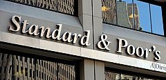 La agencia S&P baja la nota a nueve comunidades autónomas y amenaza con más recortes