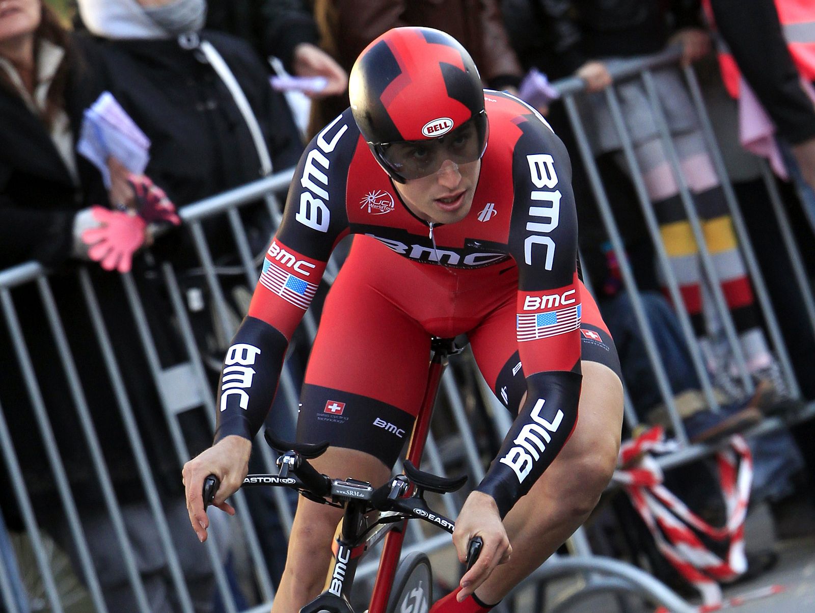 Imagen del estadounidense Taylor Phinney durante el prólogo.