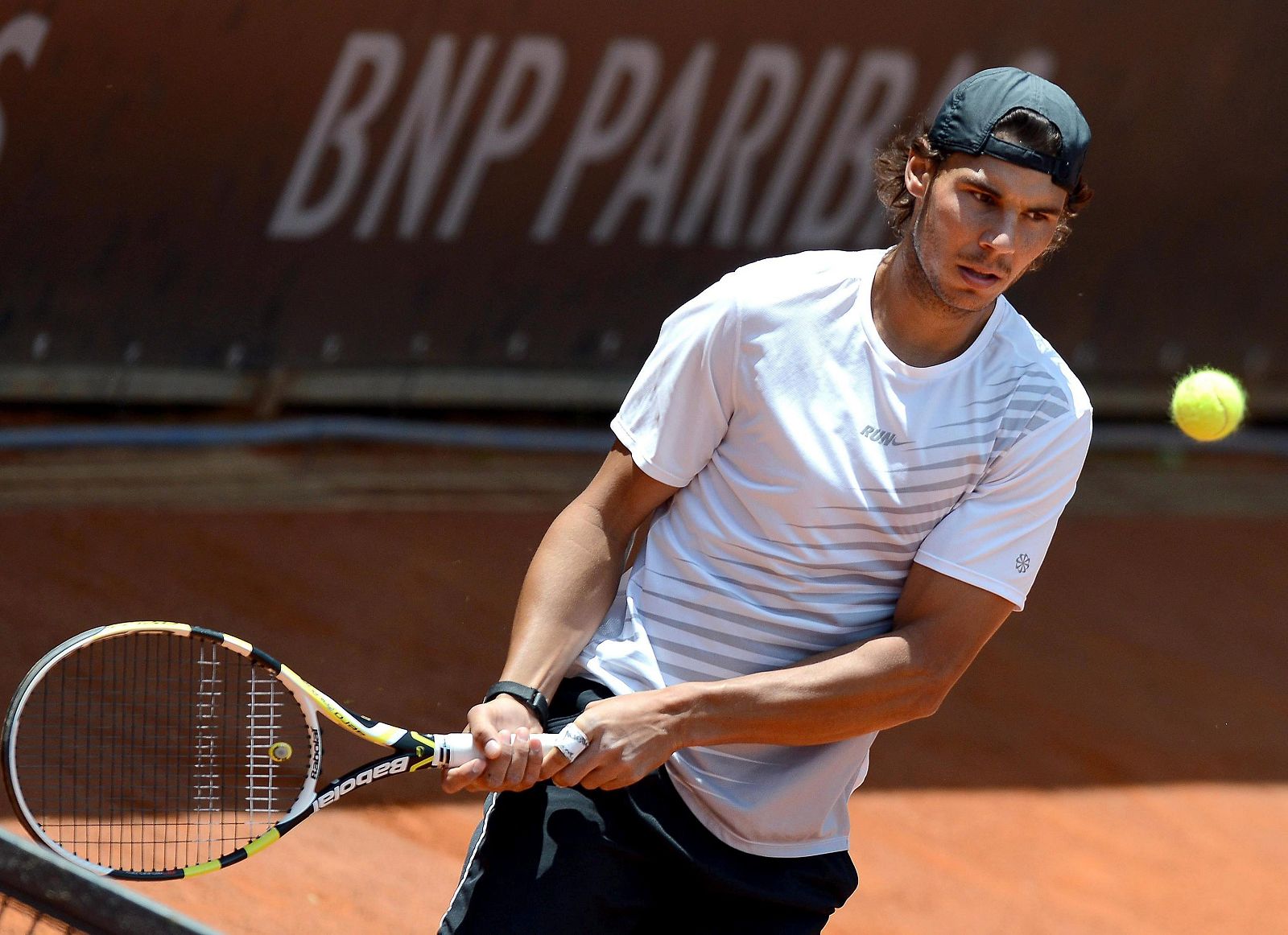 RAFA NADAL ENTRENA EN ROMA