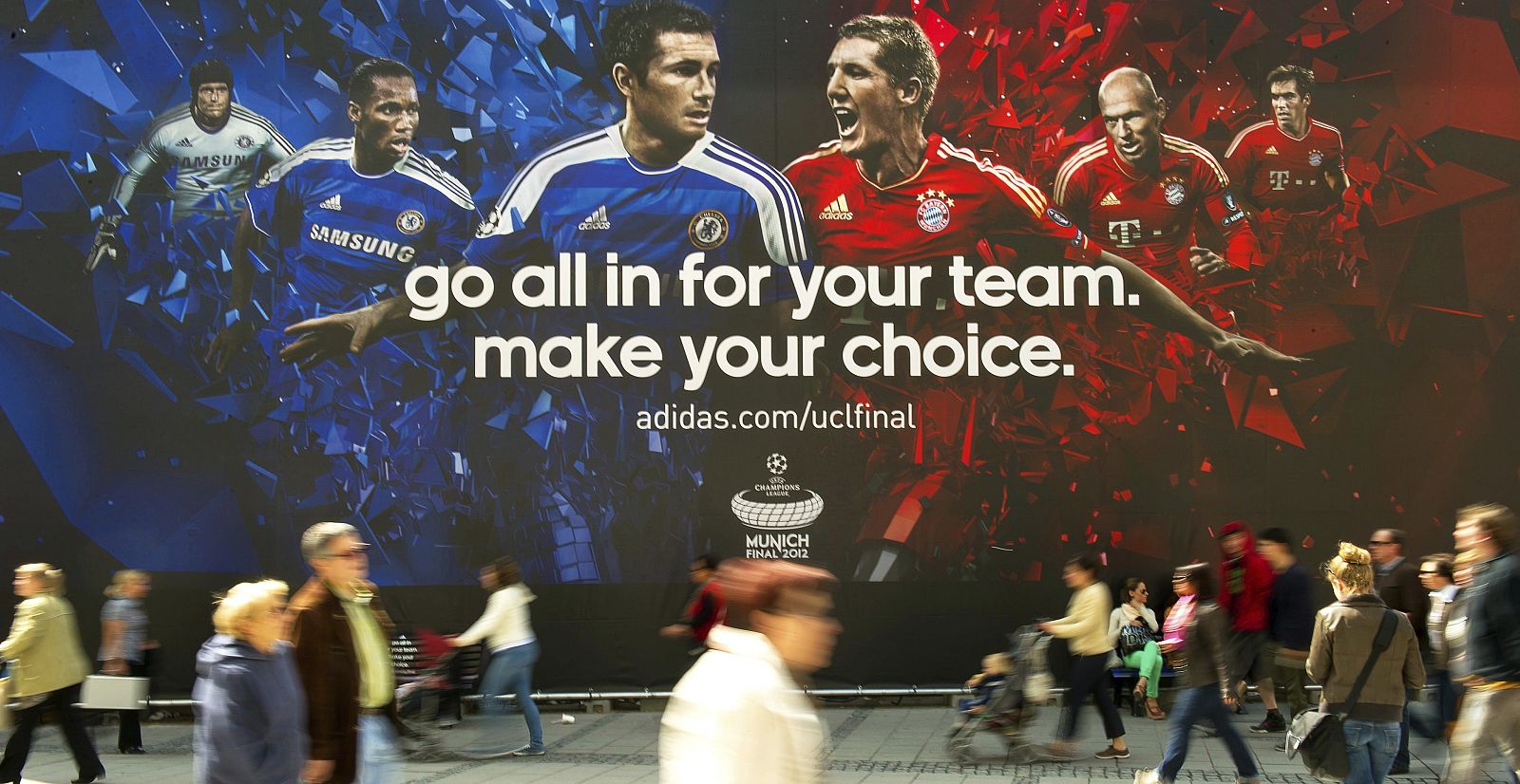 AMBIENTE PREVIO A LA FINAL DE LA LIGA DE CAMPEONES