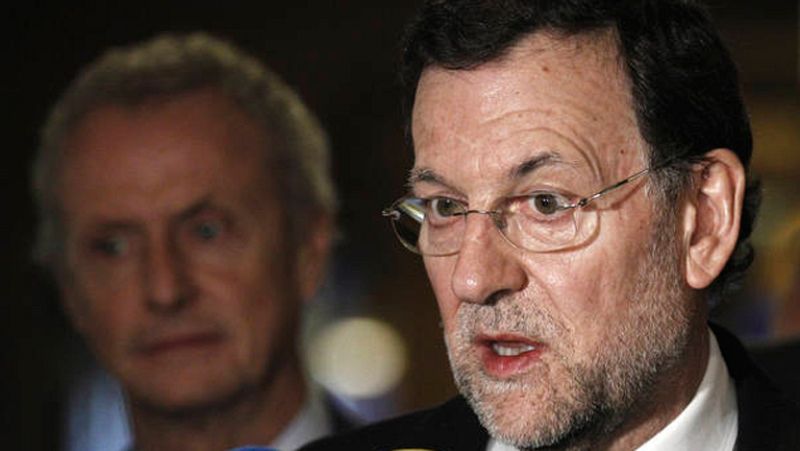 Mariano Rajoy asegura que no pedirá "nada en concreto" a Merkel 
