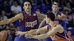 El Barcelona arrolla a un Valencia desaparecido en el Palau