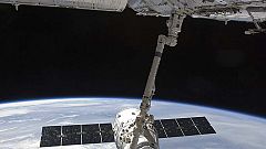 La nave privada Dragon regresa a la Tierra tras su primera misión de abastecimiento para la NASA