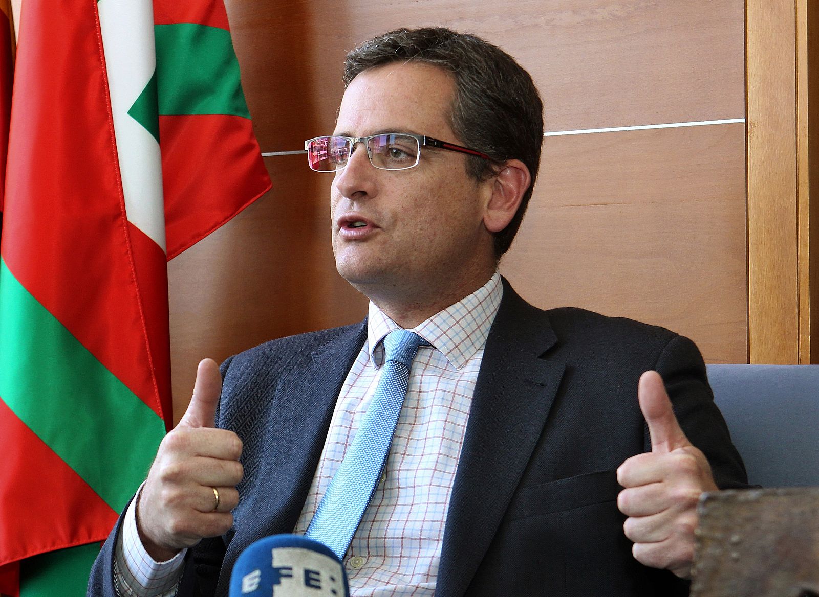 BASAGOITI: LOS VASCOS TENEMOS QUE CONVIVIR TODOS, TAMBIÉN LOS DE BATASUNA