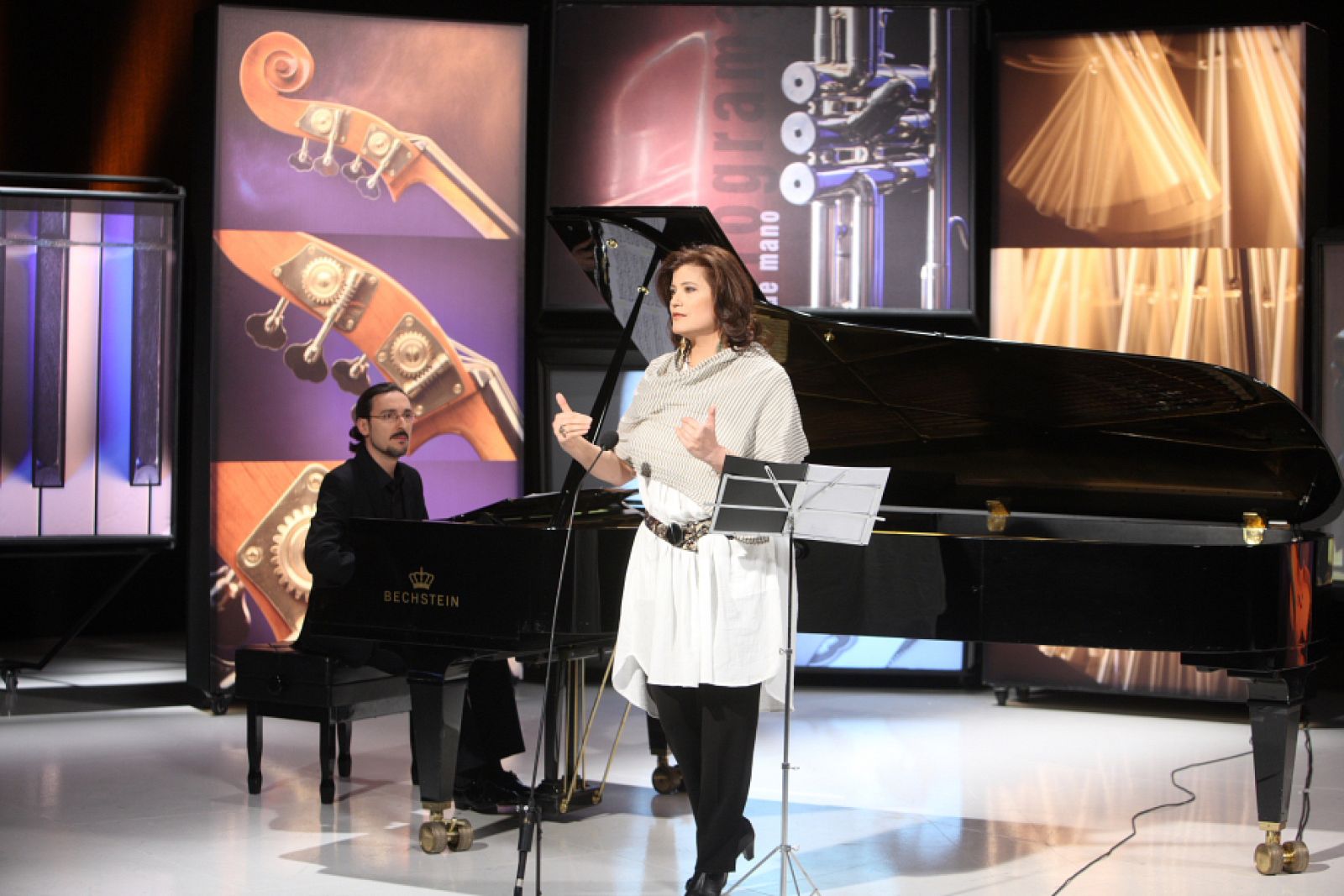 Ana Häsler Programa de mano La 2 TVE