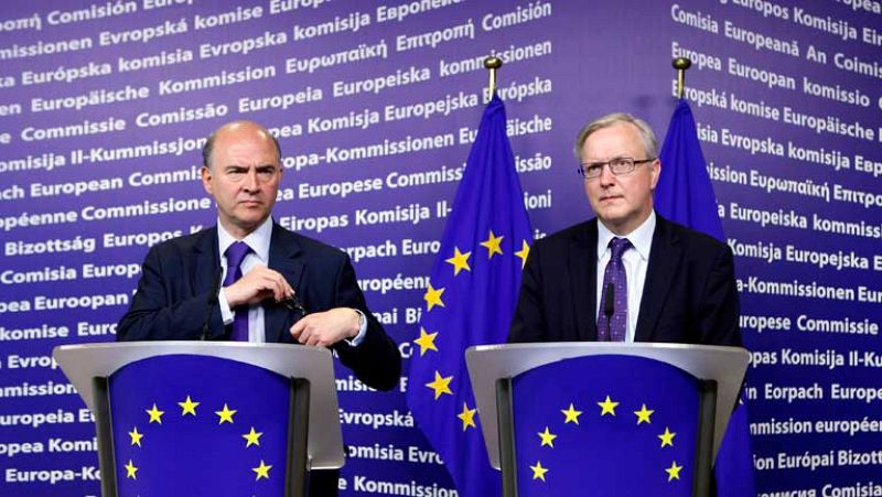 París y Bruselas aumentan la presión sobre Berlín y ven "clave" el rescate directo a los bancos