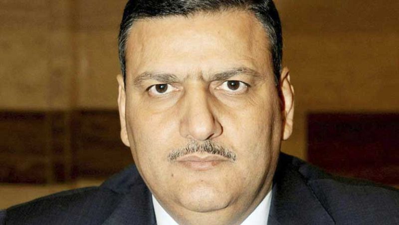 Al Asad nombra nuevo primer ministro a un fiel del Partido Baaz pese a su promesa de apertura