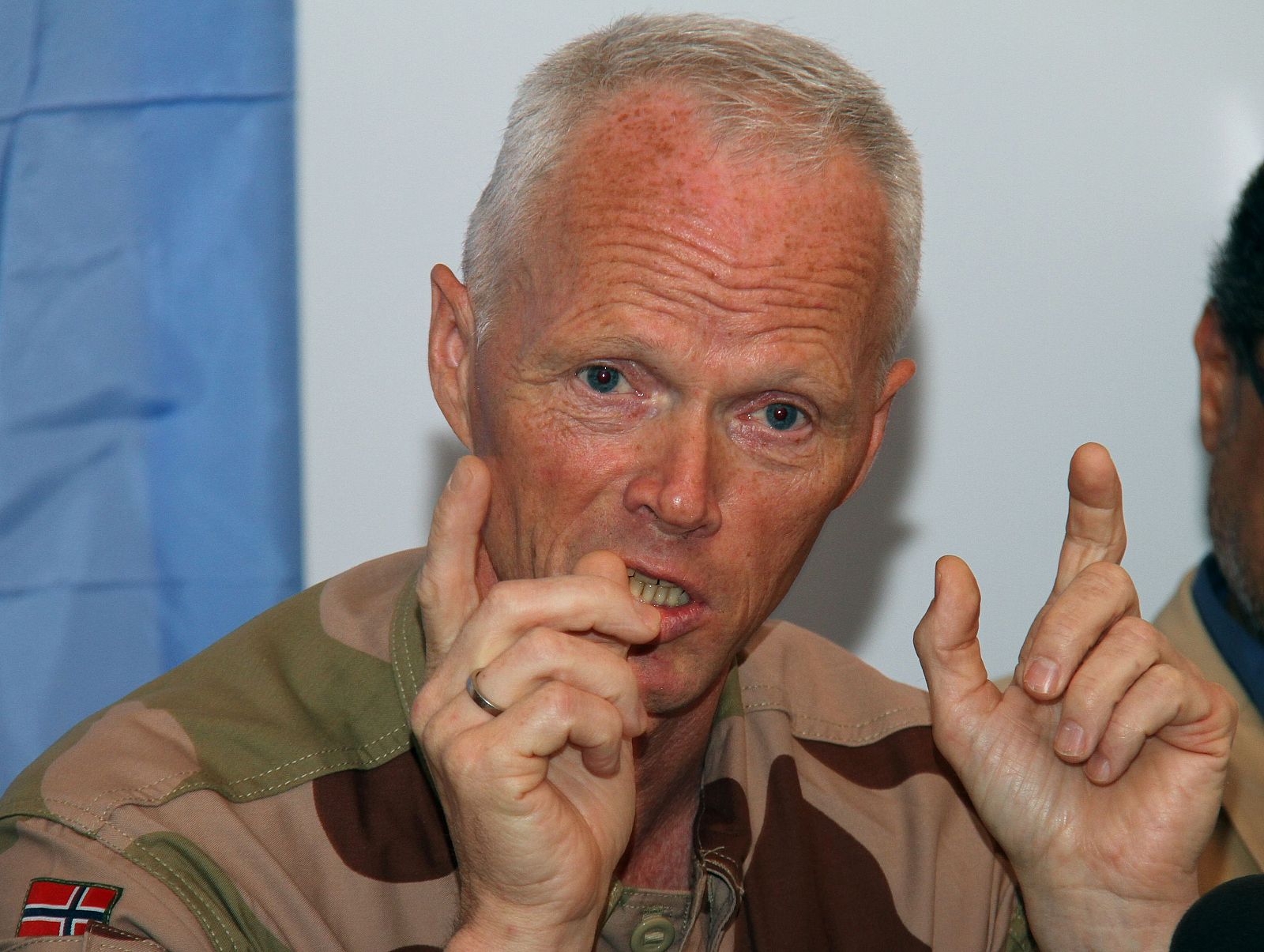 El jefe de la misión de la ONU en Siria, general Robert Mood