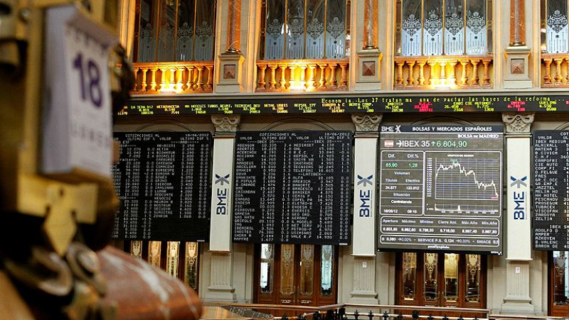 La prima de riesgo española marca nuevo récord y la rentabilidad de la deuda supera el 7%