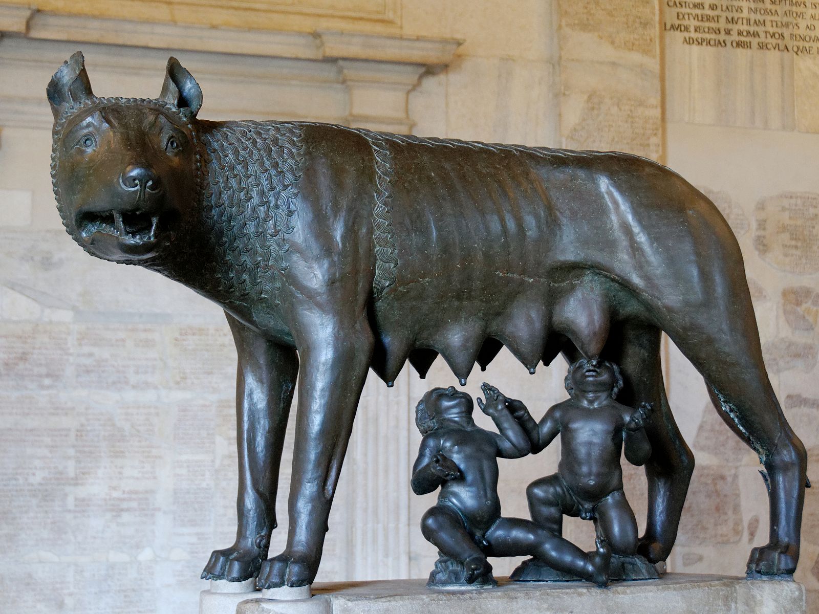 capitoline she-wolf musei capitolini mc1181