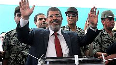 Egipto pasa página tras la victoria de Morsi: de la primavera árabe al verano de islamistas y militares