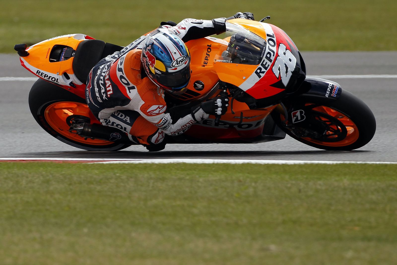 El piloto español de Honda Dani Pedrosa en el circuito de Silverstone.