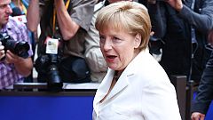 Merkel admite que no habrá 'troika' para España e Italia pero Draghi habla de fuerte condicionalidad