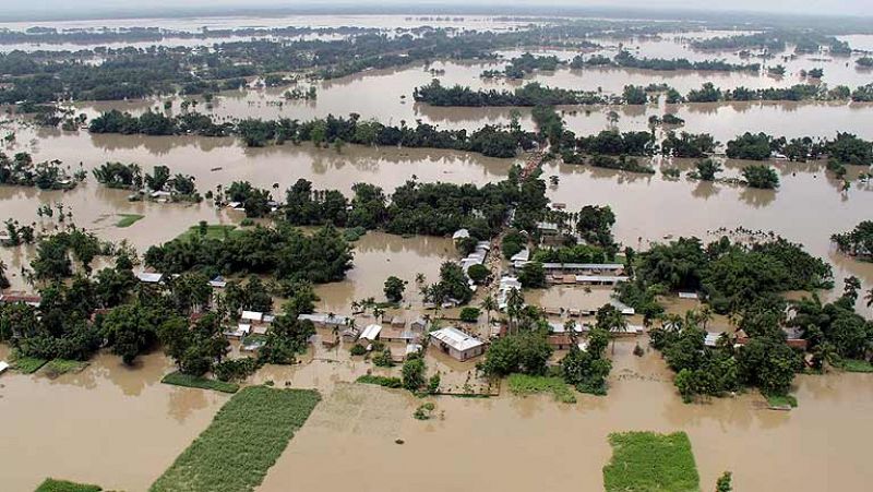 Rusia investiga las causas de las inundaciones, que dejan al menos 150