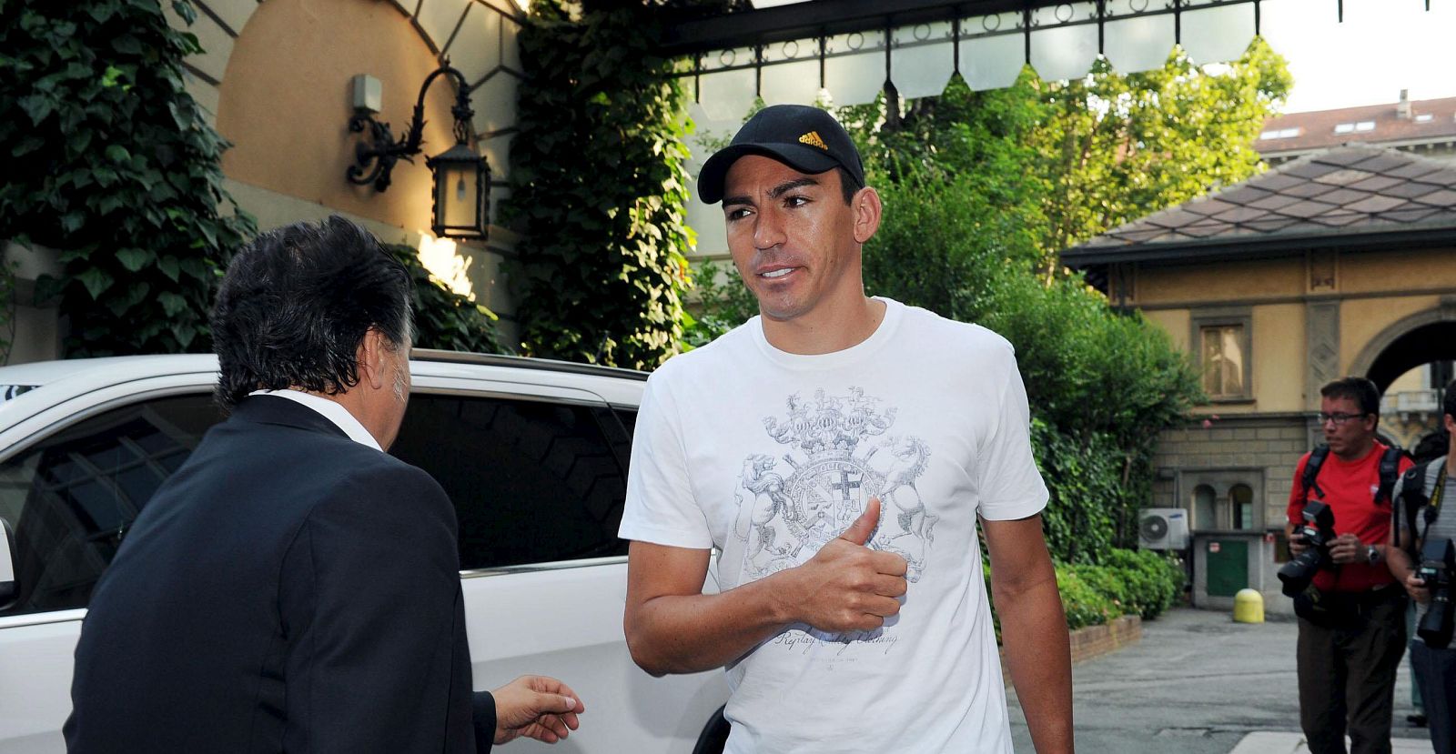 LUCIO LLEGA A TURÍN PARA FICHAR POR JUVENTUS