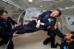 Stephen Hawking: "El bosón de Higgs me ha hecho perder 100 dólares"