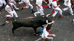 Elige el mejor momento del segundo encierro de los Sanfermines 2012