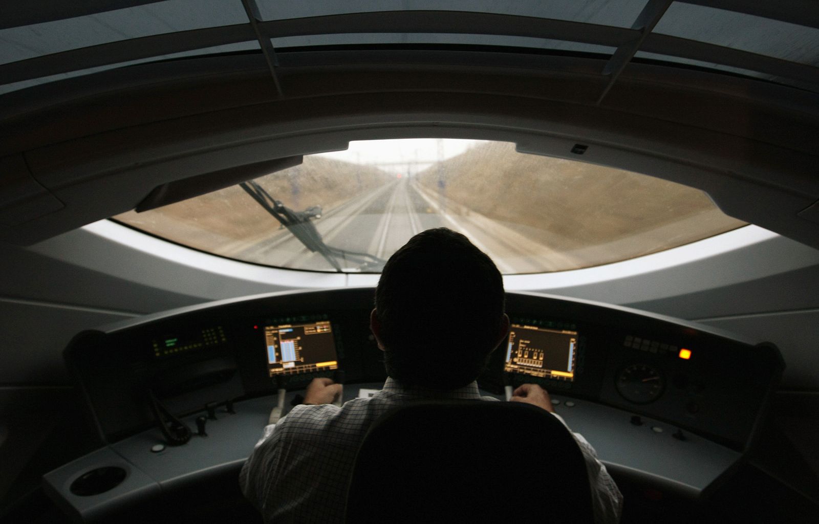 El AVE podrá atravesar Barcelona