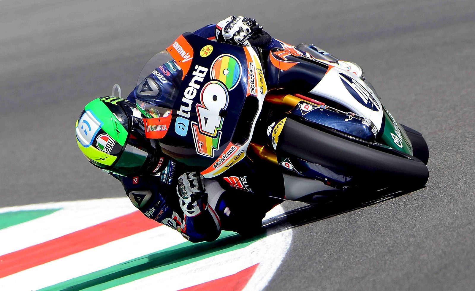 Espargaró en los entrenamientos del GP de Italia de Moto2