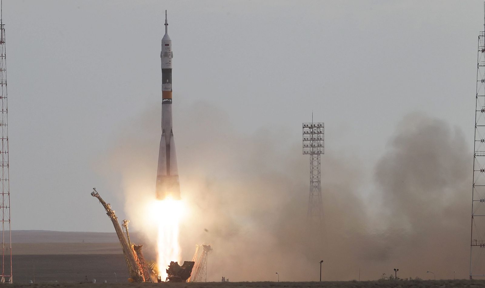 LANZAMIENTO DE LA NAVE ESPACIAL SOYUZ TMA-05M