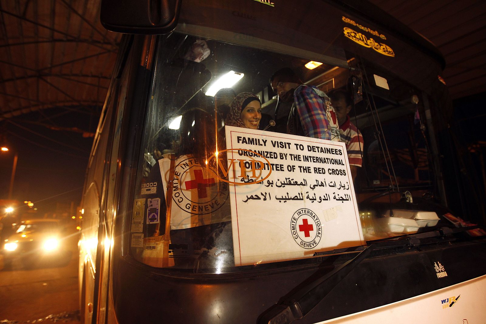 Palestinos de Gaza visitan a sus presos en Israel por primera vez en 5 años