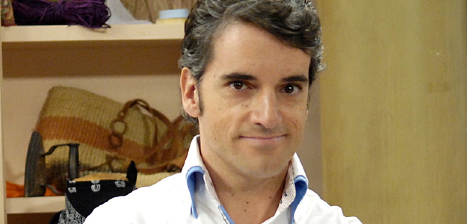 Carlos - Stamos okupa2