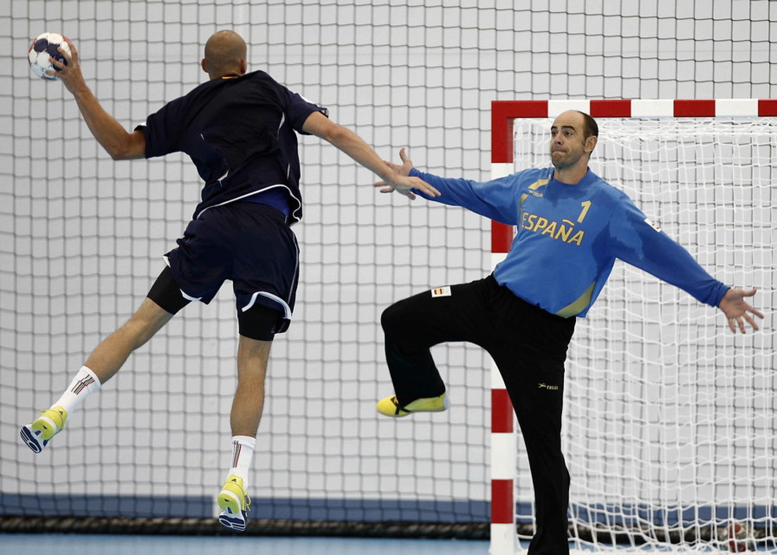 20120725-634788386771502433