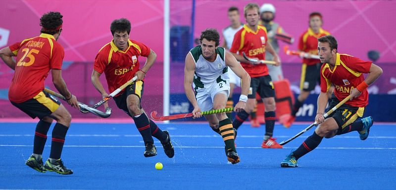 España tiene que ganar a Argentina para mantener vivas las opciones de clasificarse para semifinales